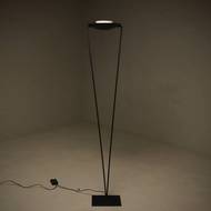 1st Edition Victory Floor Lamp Designed by Artoff for Lumen Center Italy 1980s