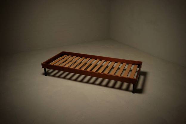 Mid-Century Minimalist Teak Daybed 1950s